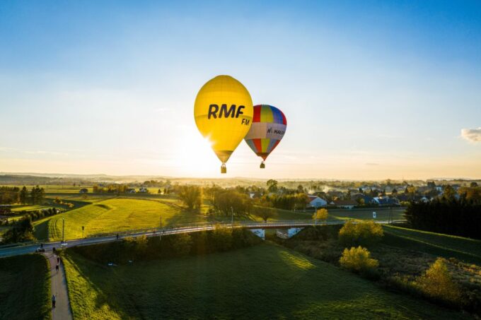Kraków: Hot Air Balloon Flight With Champagne - Recommended Attire