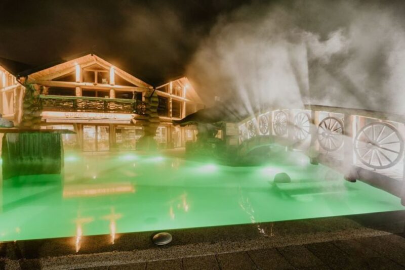 Krakow: Hot Spring Thermal Baths With Transfers - Key Points