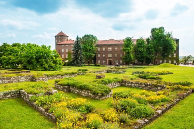 Krakow: Insta-Perfect Walk With a Local - Frequently Asked Questions