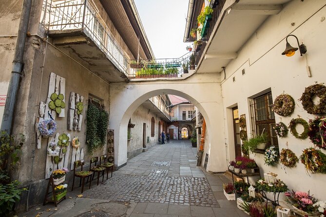 Krakow: Jewish Quarter Kazimierz & Schindlers Factory & Ghetto Guided Tour - Inclusions