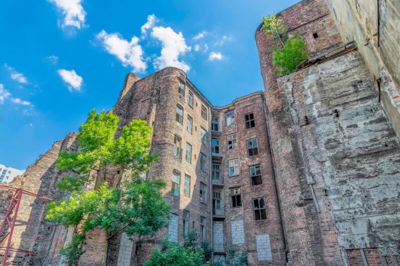 Krakow Kazimierz: 2-Hour Jewish Quarter Segway Tour - Meeting Point and Reservation