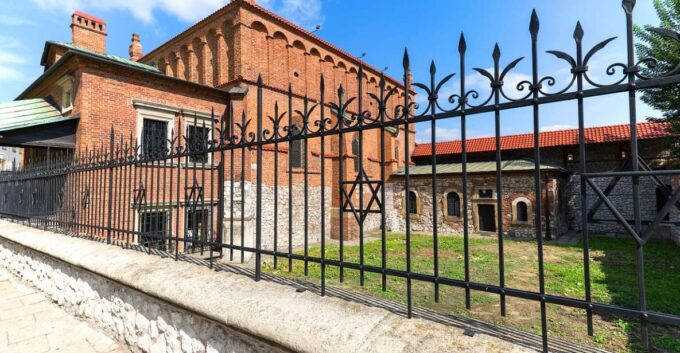 Krakow: Kazimierz, Jewish Ghetto, Wieliczka, Auschwitz - Frequently Asked Questions