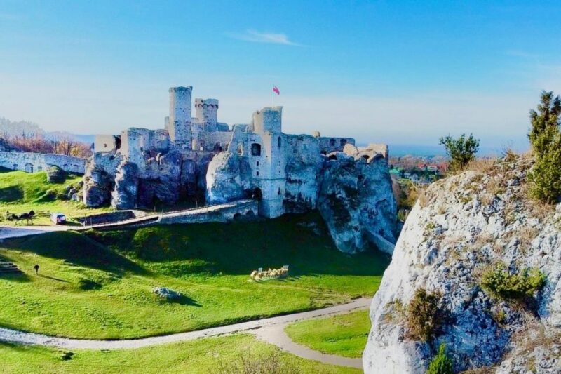 Krakow: Ojców National Park & Ogrodzieniec Private Tour - Key Points