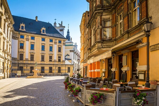 Krakow Old Town and Wawel Castle Tour With Guide - Tour Conditions