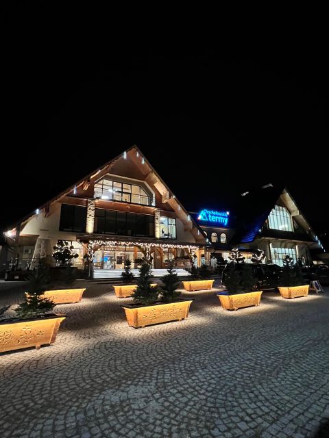 Krakow: Private Chocholowskie Thermal Baths Evening Ticket - Thermal Baths Experience