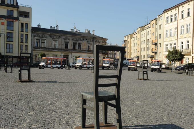 Krakow: Private City Tour by Electric Car With Audio Guide - Frequently Asked Questions