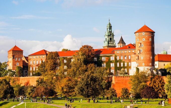 Krakow: Private Exclusive History Tour With a Local Expert - Historic Landmarks Explored
