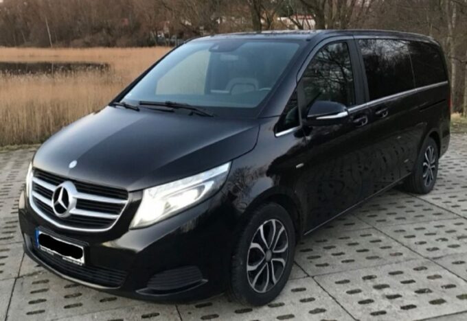 Krakow: Private Transfer to Vienna International Airport - Cancellation Policy