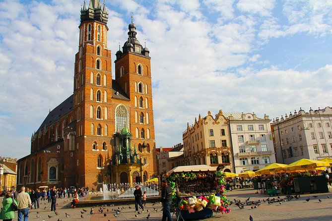 Krakow Private Walking Tour - Exploring Wawel Castle