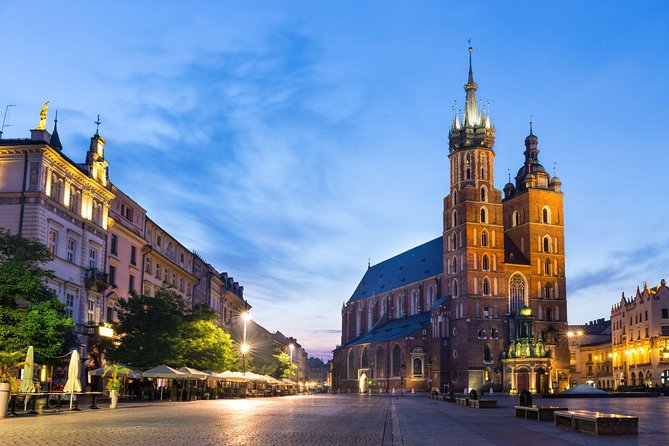 Krakow Private Walking Tour With Schindlers Factory - Itinerary Highlights