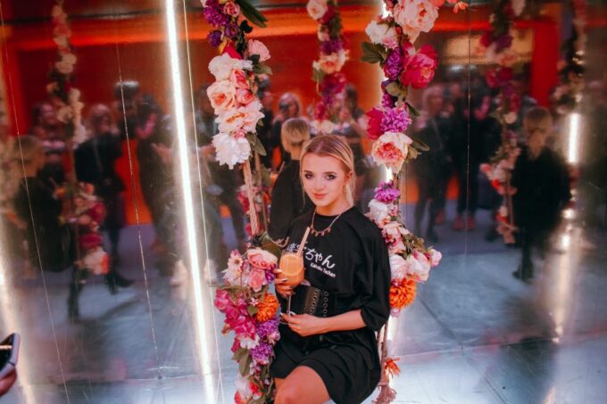 Krakow: Pub, Bar & Club Crawl - Unlimited Drinks and Shots