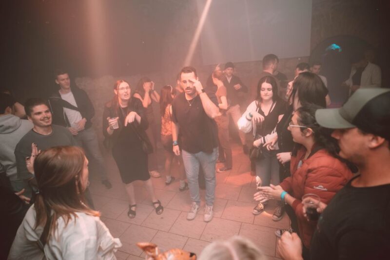 Krakow: Pub Crawl With Shots, Drinks & Skip-The-Line Entry - Highlights of the Experience