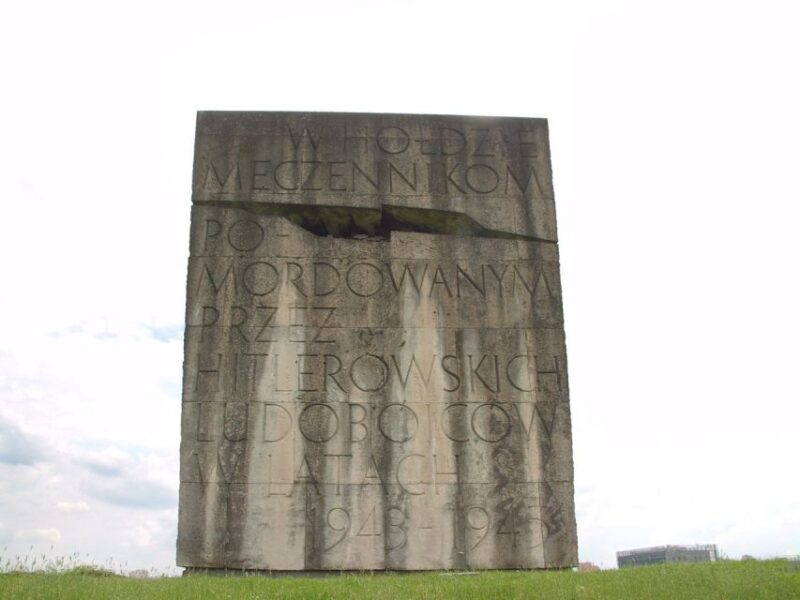 Krakow: River Cruise & Plaszow Concentration Camp Tour - Meeting Point and Duration