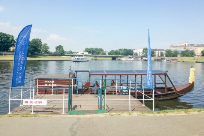 Krakow: Romantic Evening Vistula Cruise With a Glass of Wine - Frequently Asked Questions