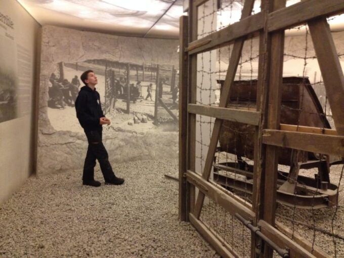 Krakow: Schindlers List Path: History & Film Spots Tour - Exploring Krakows Jewish Heritage
