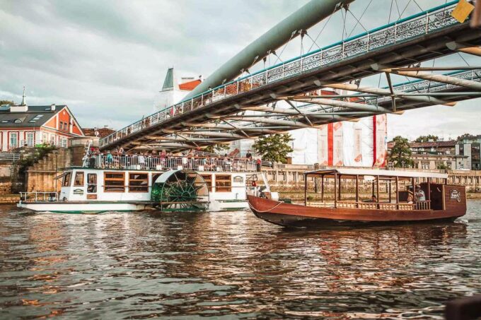 Krakow: Sightseeing Cruise by Vistula River - Meeting Point and Departure