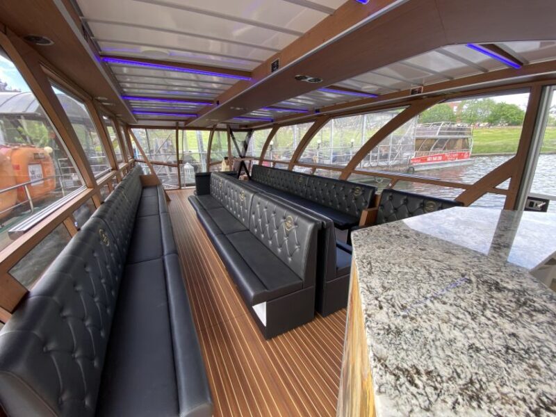 Krakow: Sightseeing Cruise on the Vistula River - Cruise Experience and Highlights