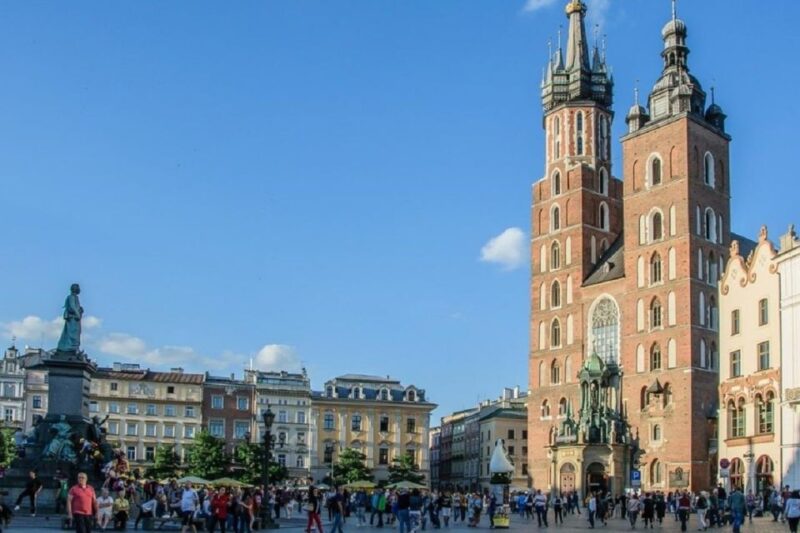 Krakow: Skip the Line Underground Museum & Old Town Private - Underground Museum Details