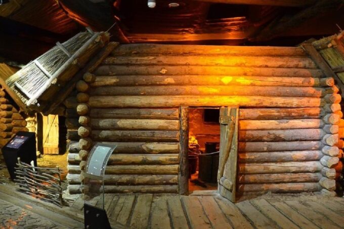 Krakow: Skip the Line Underground Museum & Old Town Private - Cancellation Policy