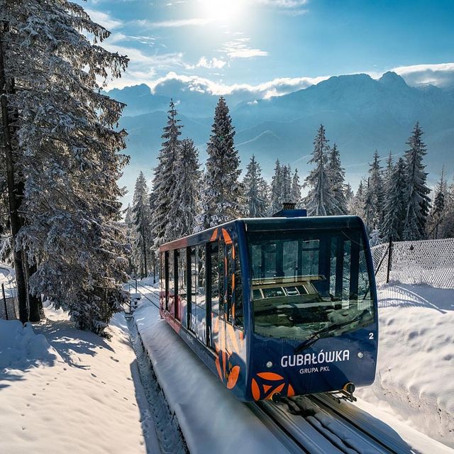 Krakow: Slovakia Treetop Walk & Zakopane With Hot Springs - Preparation and Important Information