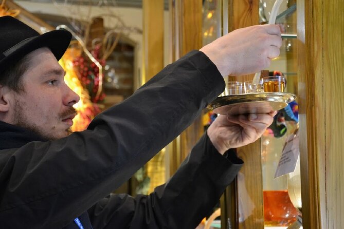 Kraków Street Food & Craft Beer Adventure: Discover Local Flavor - Exploring Craft Beer Venues