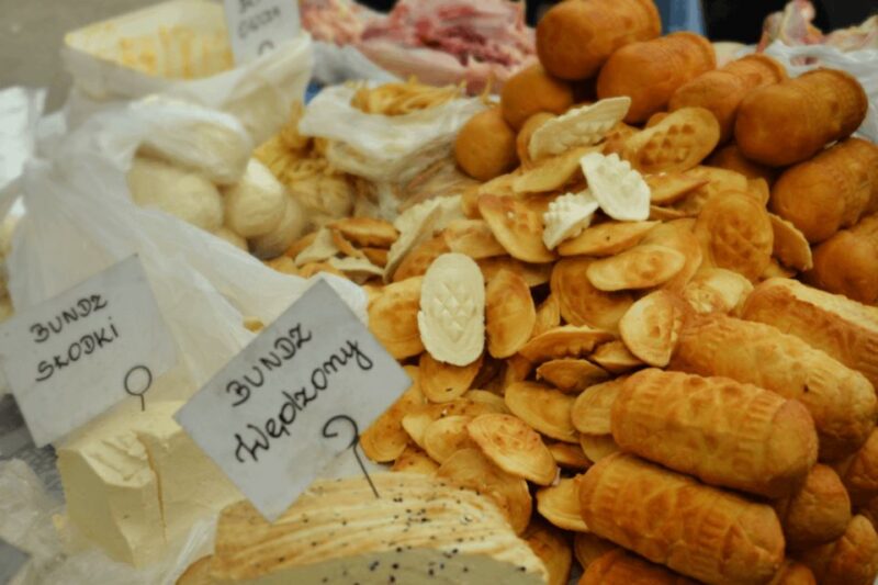 Krakow: Street Food Walking Tour - Experience Highlights