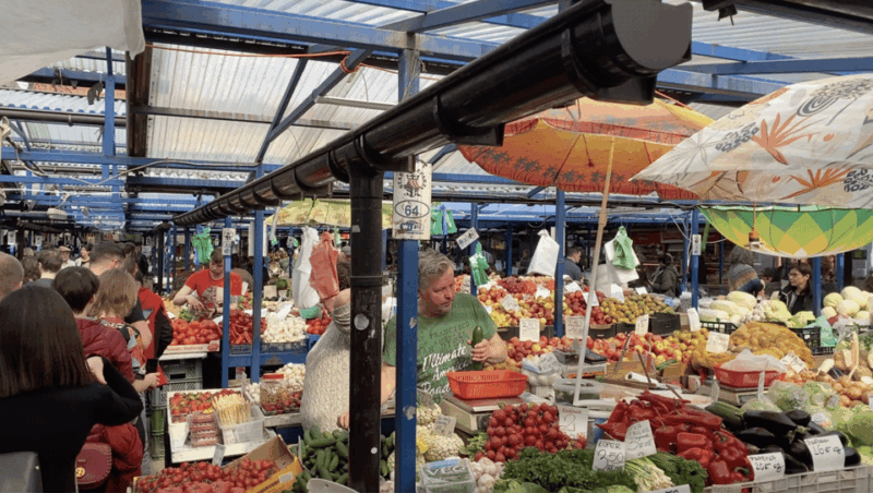 Krakow: Street Food Walking Tour - Beverage Tasting