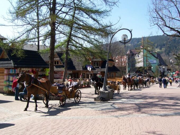 Krakow: Tatra Mountains and Zakopane Full-Day Private Tour - Polands Largest Ski Venue