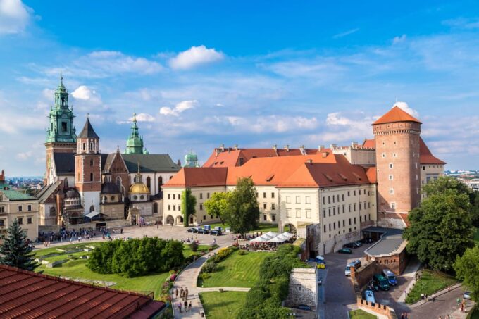 Krakow: the Old Town & Wawel Castle Guided Tour - Landmarks in the Old Town