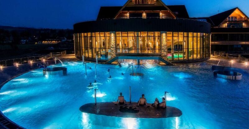 Krakow: Thermal Baths Evening Experience - Itinerary Details