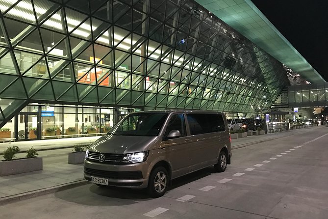 Krakow to Warsaw Private Transfer Best Value - Vehicle and Driver Details