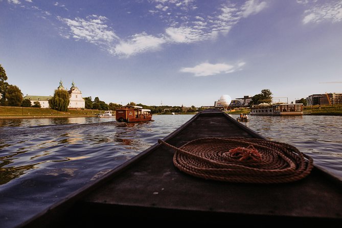 Krakow Vistula River 1 Hour Sightseeing Cruise - Cruise Meeting and Logistics