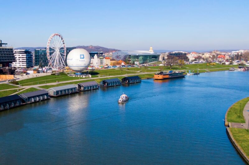 Krakow: Vistula River City Highlights Cruise 30 - Key Points