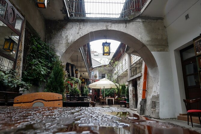 Krakow: Walk Around Kazimierz & Former Ghetto With Entrance to Schindler Factory - About Your Stay
