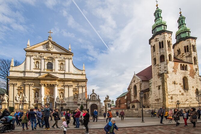 Krakow: Wawel Castle and Wieliczka Salt Mine 1 Day Guided Tour With Lunch - Key Points
