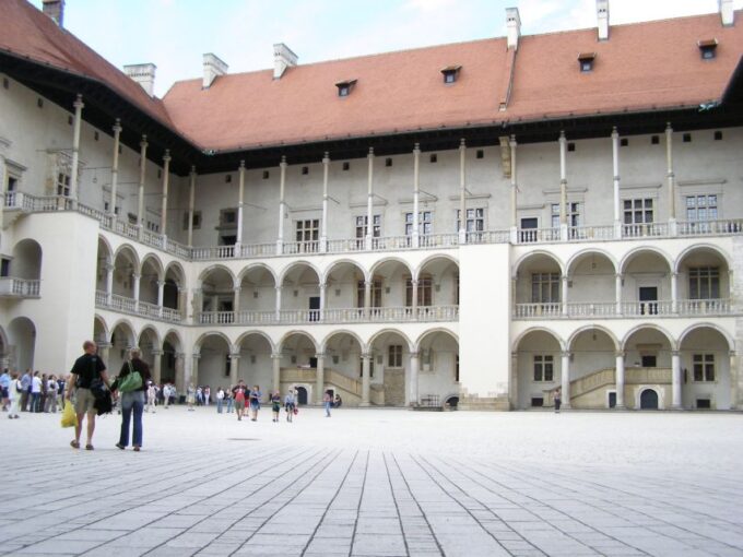 Krakow: Wawel Castle Guided Tour - Customer Reviews and Ratings