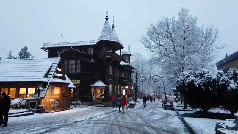 Krakow: Zakopane and Thermal Springs Tour & Hotel Pickup - Zakopane