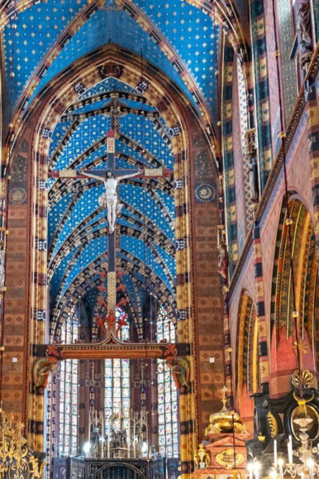 Krakow's Old Town, St. Mary's Basilica, and Rynek Underground - Discovering the Underground Museum