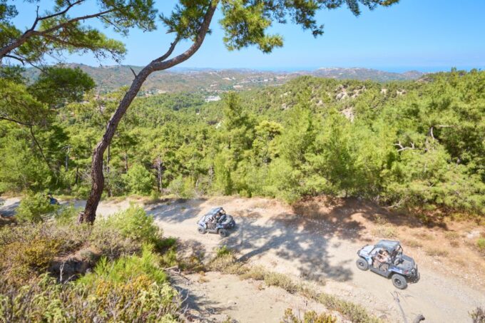 Kremasti: 4x4 Polaris Buggy Off-Road Adventure - English and Greek Tour Guides
