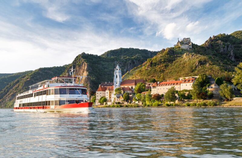 Krems: Wachau Valley River Cruise With 3-Course Meal - Highlights of the Experience