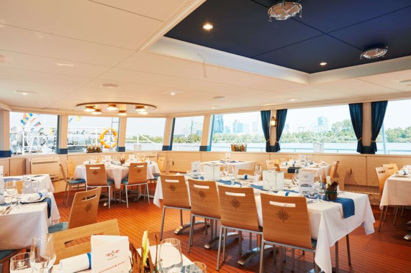 Krems: Wachau Valley River Cruise With 3-Course Meal - Meeting Point and Location