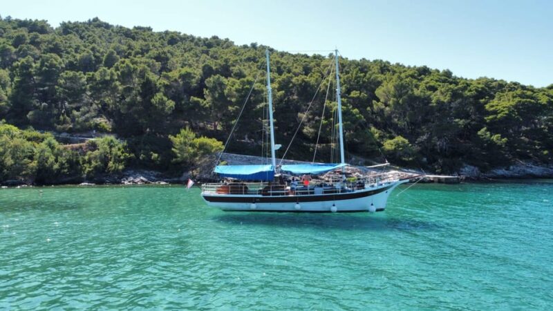Krilo Jesenice/Omiš/Podstrana/Split: Daily Boat Trips - Special Cruise Offerings