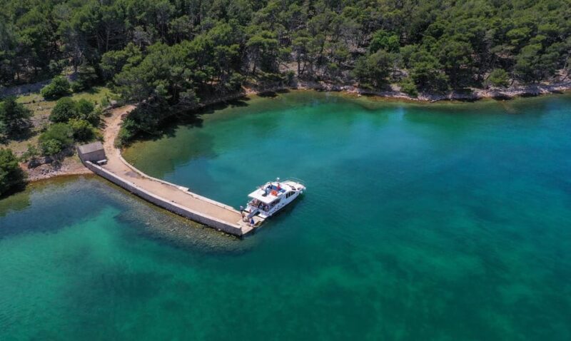 Krk Island: Half-Day Boat Trip to Five Islands - Exploring Košljun Island