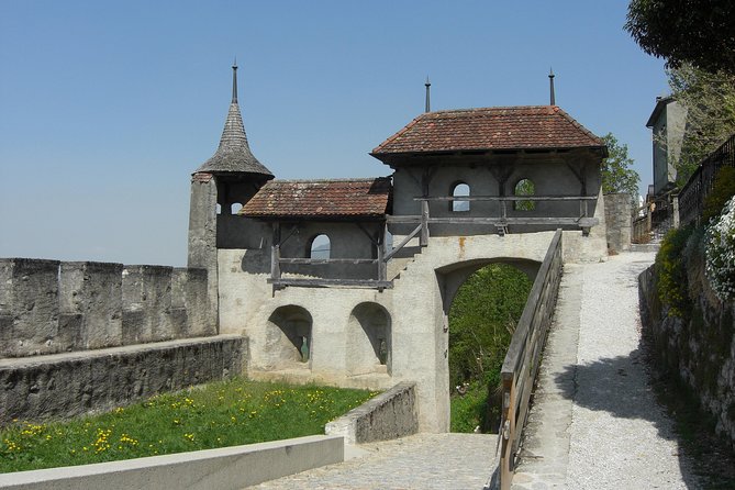 (Ktl352) - Gruyeres Day Trip With Chocolate Factory From Lausanne - Visiting Lavaux Vineyard Terraces