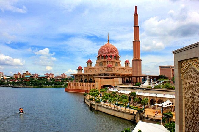 Kuala Lumpur Airport Departure Transfer En-route Putrajaya Tour - Sum Up