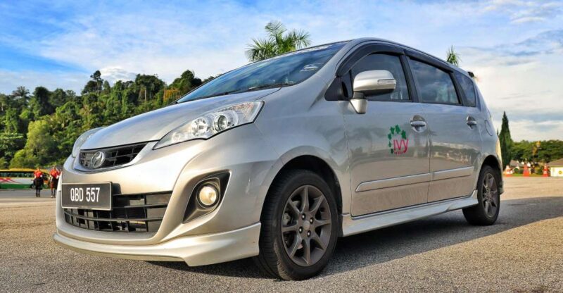 Kuala Lumpur: Airport Private Transfer by Car/Van - Passenger Capacity and Vehicles