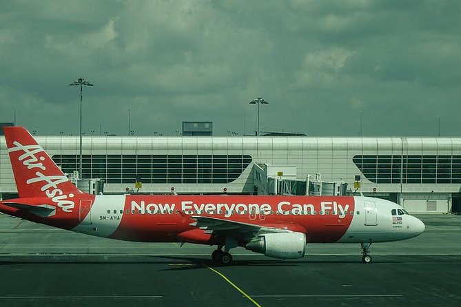 Kuala Lumpur Airport Transfer to Your Hotel - Driver Qualifications and Language
