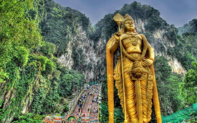 Kuala Lumpur: Batu Caves & Genting Private Day Trip - Exploring Kuala Lumpur: Batu Caves & Genting Highlands - A Practical Review