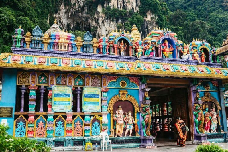 Kuala Lumpur: Batu Caves Half-Day Tour with Pick-Up Option - Practical Details and Considerations