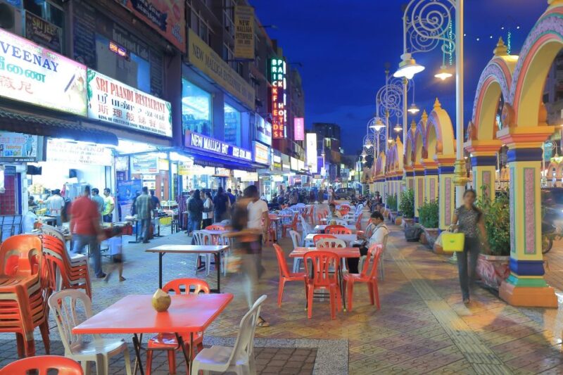 Kuala Lumpur by Night and Malaysian Food Tour - Merdeka Square